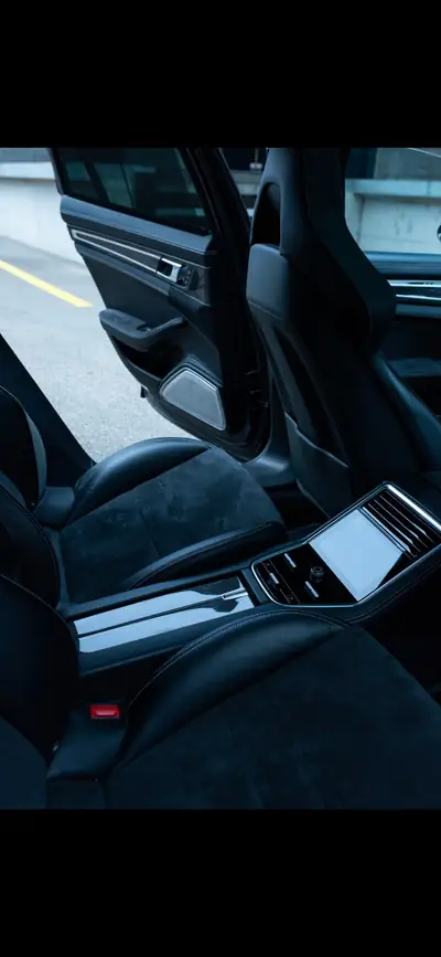 Porsche Panamera GTS V8 — 470 ch, échappement Akrapovic, abaissée sport — Miniatur 7
