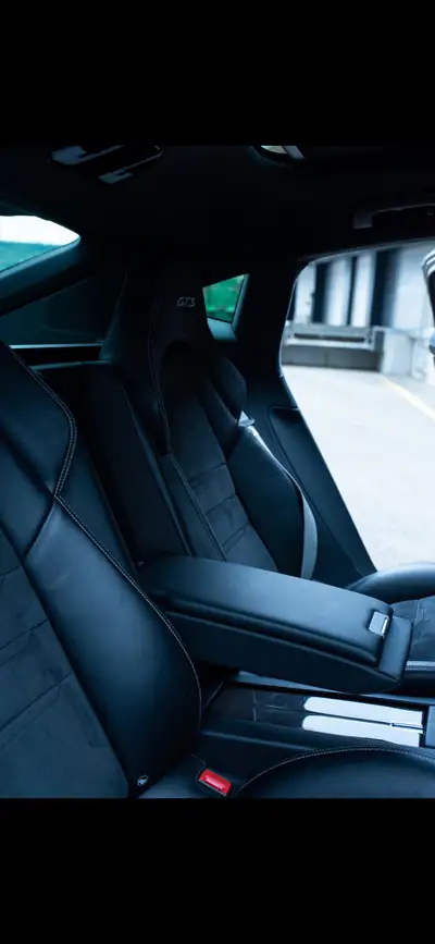 Porsche Panamera GTS V8 — 470 ch, échappement Akrapovic, abaissée sport — Miniatur 18