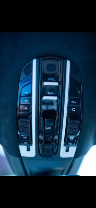 Porsche Panamera GTS V8 — 470 ch, échappement Akrapovic, abaissée sport — Miniatur 19