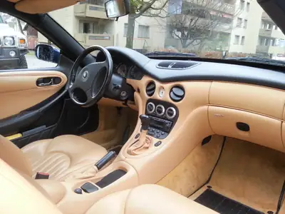 Maserati 3200 GT — Coupé sportif italien 370 ch, historique sans sinistre — tableau de bord