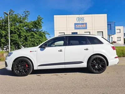 Audi SQ7 V8 TDI Quattro — SUV premium diesel 435 ch, freinage neuf, excellent état — intérieur