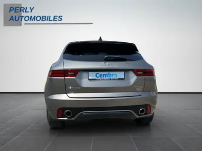 Jaguar E-PACE P250 R-Dynamic SE AWD — SUV compact premium, 1ère main, 68'000 km — tableau de bord