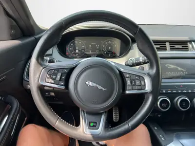 Jaguar E-PACE P250 R-Dynamic SE AWD — SUV compact premium, 1ère main, 68'000 km — Miniature 10