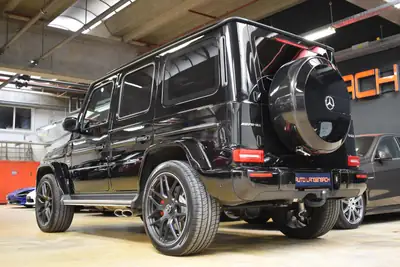 Mercedes-Benz G 63 AMG — Le SUV légendaire avec 585 ch, kilométrage quasi neuf — Miniature 12