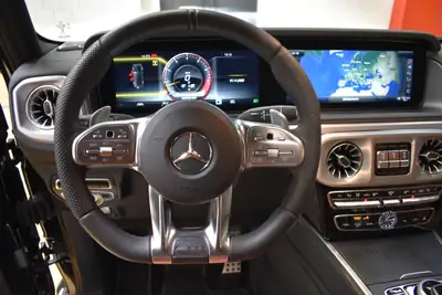 Mercedes-Benz G 63 AMG — Le SUV légendaire avec 585 ch, kilométrage quasi neuf — Miniature 18