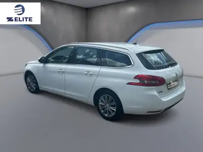 Peugeot 308 SW 1.2 PureTech — Break spacieux, entretien complet, état irréprochable — côté