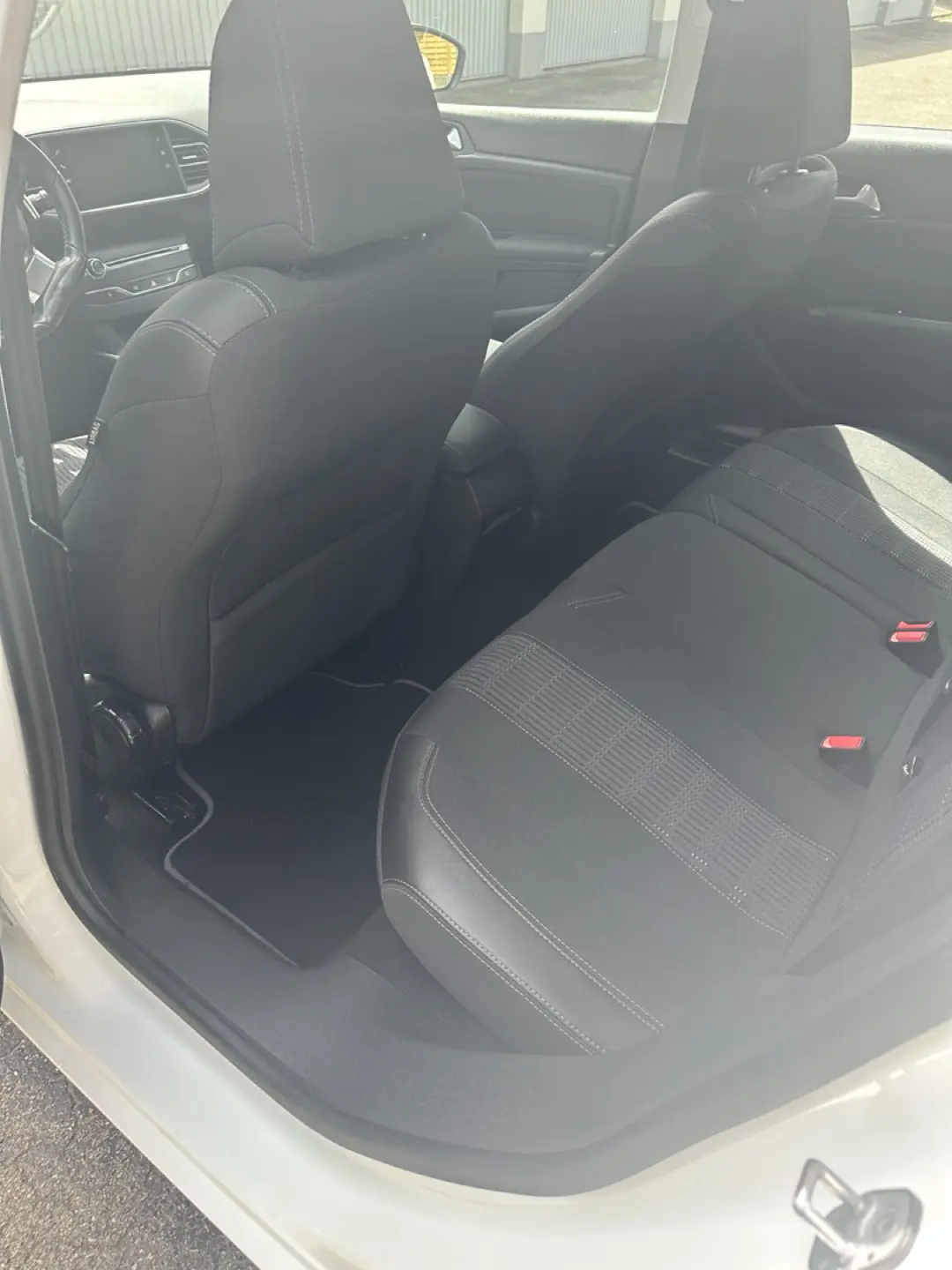 Peugeot 308 2018 occasion Pratteln — 5
