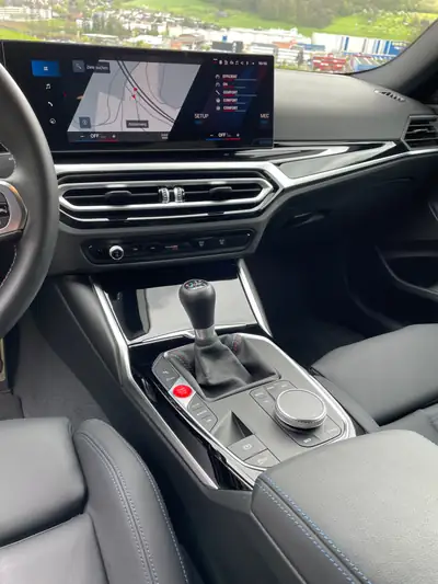 BMW M2 Coupé — 460 ch dynamiques, 15'000 km seulement, sans sinistre — dettaglio