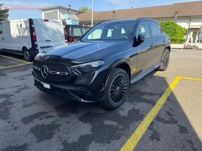 Mercedes-Benz GLC 400 e 4Matic — SUV hybride rechargeable, 381 ch et très peu kilométré — side view