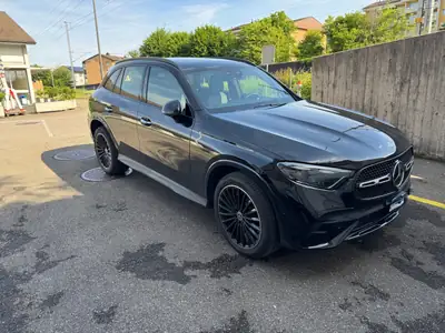 Mercedes-Benz GLC 400 e 4Matic — SUV hybride rechargeable, 381 ch et très peu kilométré — exterior view