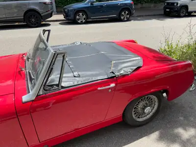 Austin-Healey Sprite 1961 — Légendaire roadster britannique, véhicule vétéran authentique — arrière