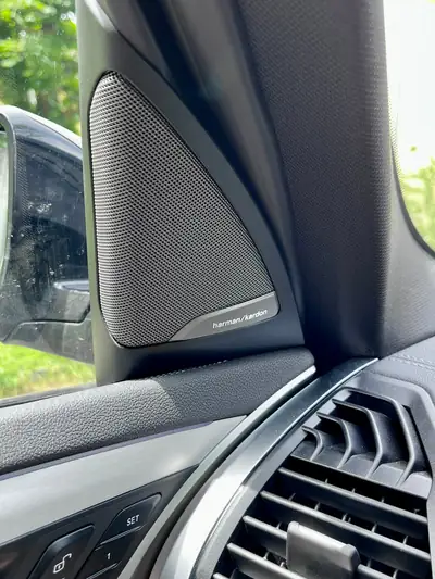 BMW X3 M40d 48V — SUV Premium Diesel Hybride, Équipement M Sport Complet — Thumbnail 10