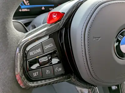 BMW M2 LCI 2025 — Coupé sportif manuel, toit carbone, quasi-neuf — Miniature 8
