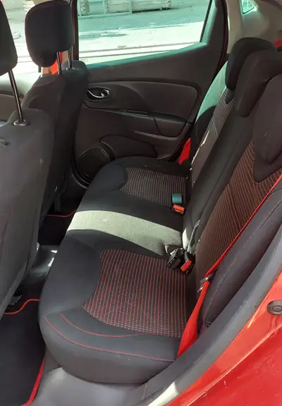 Renault Clio 1.6 T RS 200 EDC — Performance sportive, entretien certifié — dettaglio