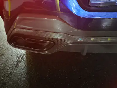 BMW M850i xDrive Coupé — 530 ch, Carbon, Laserlicht et Tanzanite Blau — Miniatur 18
