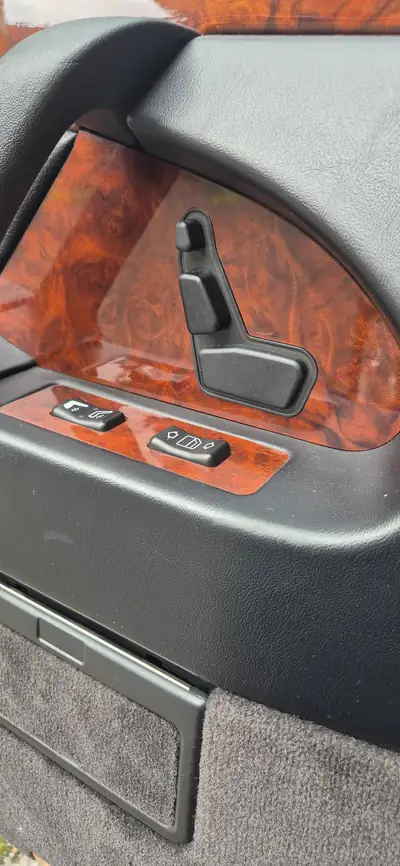 Mercedes-Benz 500 SEL — Berline de prestige 1993, vérifiée contrôle technique — Miniature 13