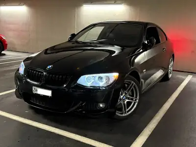 BMW 335i xDrive Coupé — Sportivité allemande et traction intégrale — detail