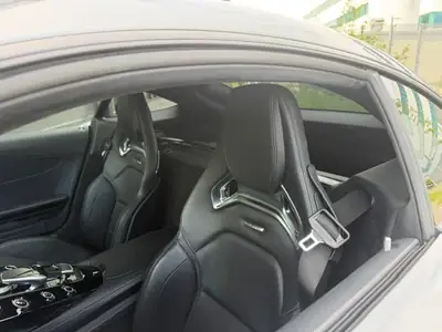 Mercedes-AMG GT S — Coupé sport légendaire, 510 ch et seulement 35'000 km — Thumbnail 11