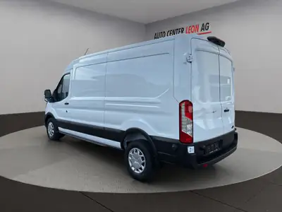 Ford Transit Van 350 L3 — Utilitaire neuf diesel 130 ch, équipement Trend complet — interior