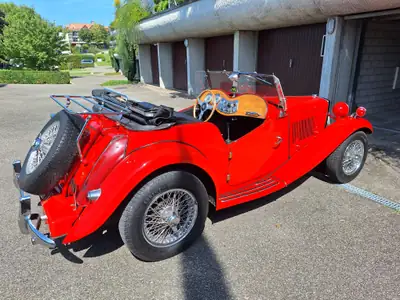 MG TD 1953 — Cabriolet britannique de légende, seulement 39'850 km — côté