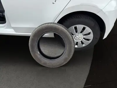 VW Up 1.0 Move Up 2018 — Petite citadine économique, entretien à jour — Thumbnail 19