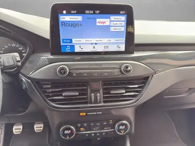 Ford Focus 1.0 SCTi ST-LINE — Break sportif, entretien inclus, sans sinistre — Thumbnail 15