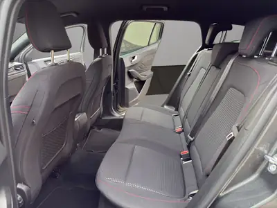 Ford Focus 1.0 SCTi ST-LINE — Break sportif, entretien inclus, sans sinistre — Thumbnail 13