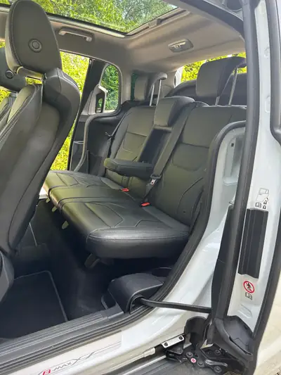 Ford B-Max 1.6 Ti-VCT Titanium — Monospace compact, faible kilométrage et consommation maîtrisée — Miniatura 10