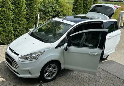 Ford B-Max 1.6 Ti-VCT Titanium — Monospace compact, faible kilométrage et consommation maîtrisée — Miniatura 17