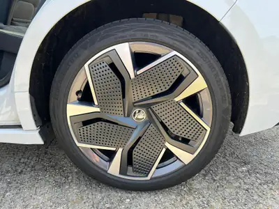 Skoda Enyaq Coupé RS iV 80 4x4 — SUV électrique haute performance, 67'000 km — dashboard