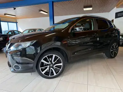 Nissan Qashqai 1.2 DIG-T Tekna — SUV compact fiable, sans sinistre, garantie 12 mois — Heckansicht