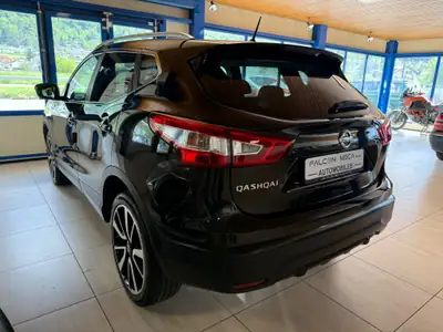 Nissan Qashqai 1.2 DIG-T Tekna — SUV compact fiable, sans sinistre, garantie 12 mois — Detail