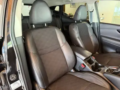 Nissan Qashqai 1.2 DIG-T Tekna — SUV compact fiable, sans sinistre, garantie 12 mois — Miniatur 15