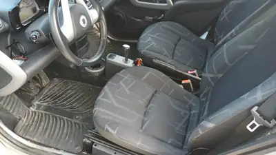 SMART Fortwo Pulse Softouch — Citadine compacte et économe, 118'000 km — interior