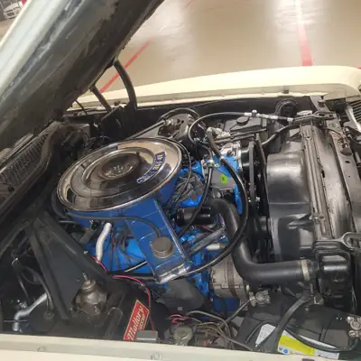 Mercury Cougar XR 7 1972 — Cabriolet légendaire, moteur V8 puissant, 20'000 km seulement — Miniatura 8