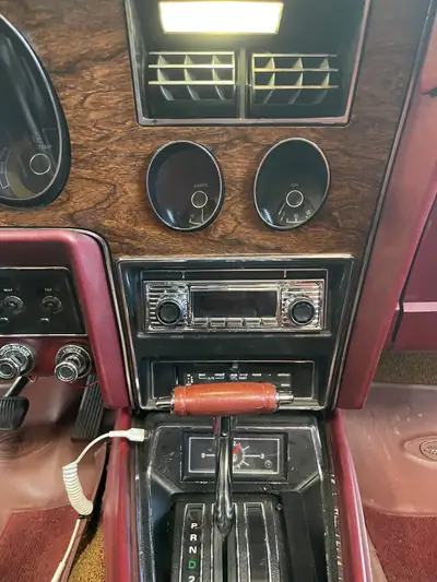 Mercury Cougar XR 7 1972 — Cabriolet légendaire, moteur V8 puissant, 20'000 km seulement — Miniatura 18