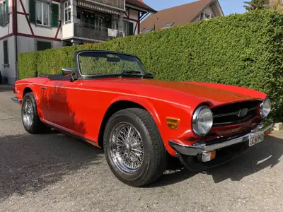Triumph TR6 1974 — Cabriolet sportif anglais iconique, 95'000 km — détail