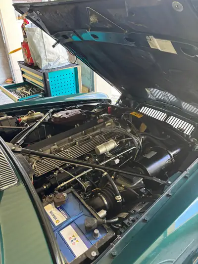 Jaguar XJ6 4.2 Swiss 1981 — Berline de prestige, moteur 4.2L classique — dettaglio