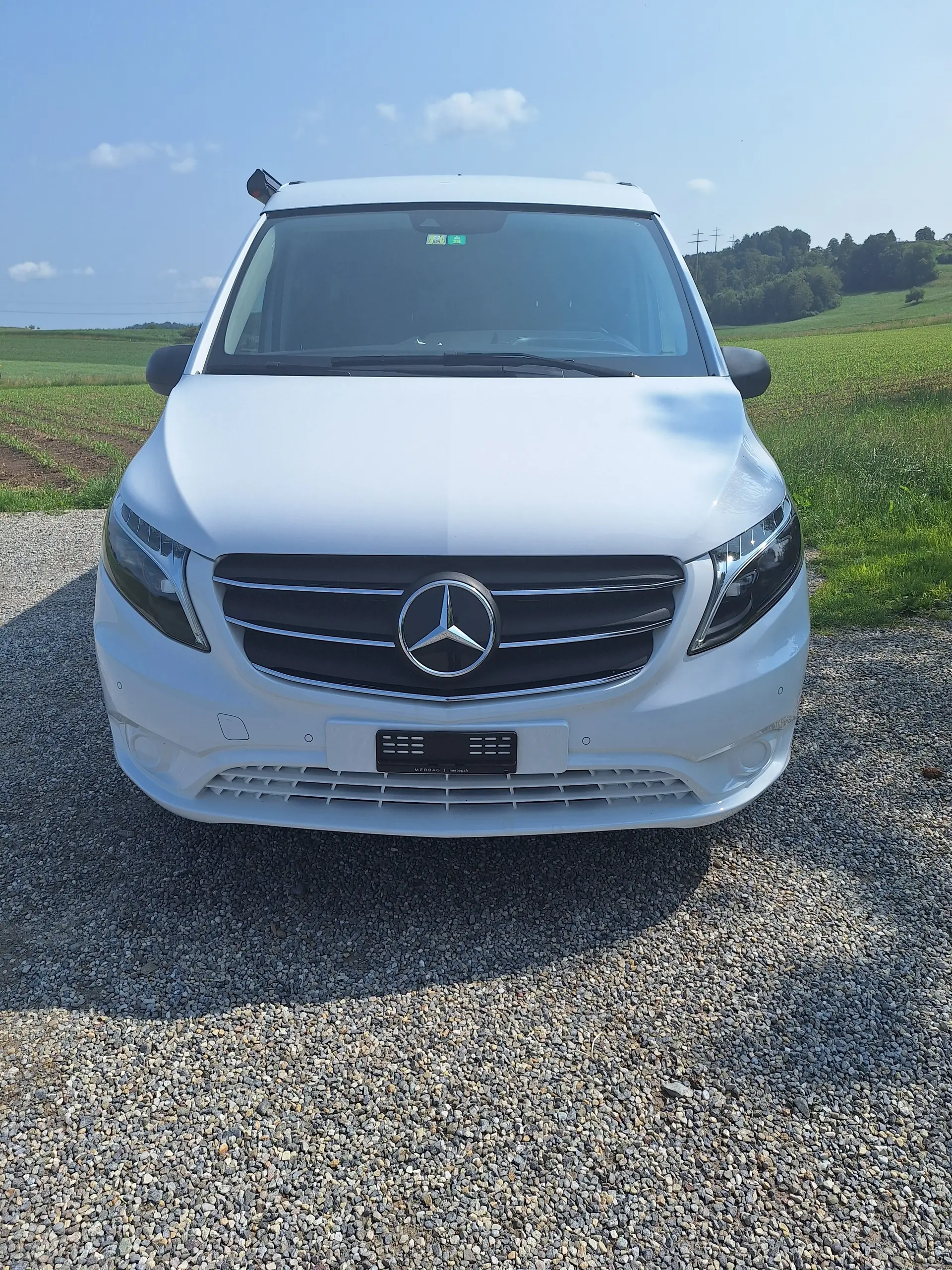 Mercedes-Benz Vito Activity — Monospace diesel automatique, seulement 20'000 km — vista esterna
