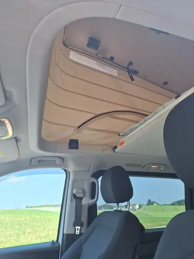 Mercedes-Benz Vito Activity — Monospace diesel automatique, seulement 20'000 km — Miniatura 13