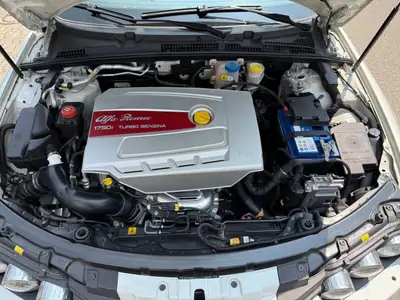 Alfa Romeo Spider 1.8 TBi — Cabriolet sportif 200 ch, entretien soigné, 34 000 km — dettaglio