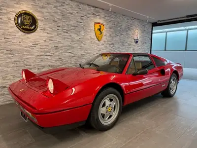 Ferrari 328 GTS — Cabriolet légendaire 1989, condition de collection exceptionnelle — Miniature 15