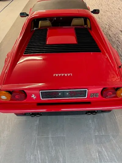 Ferrari 328 GTS — Cabriolet légendaire 1989, condition de collection exceptionnelle — Miniature 14