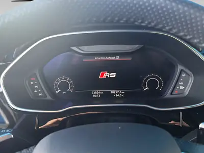 Audi RS Q3 Sportback quattro — 400 ch dynamiques, SUV coupé haute performance — Thumbnail 15