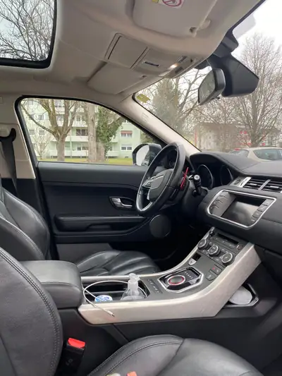 Land Rover Range Rover Evoque 2.2 SD4 — SUV compact premium, toit panoramique, 135'000 km — Miniatur 13