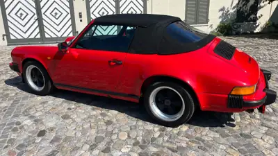 Porsche 911 Carrera Cabrio 1986 — Légende décapotable, Matching Numbers, veteran suisse — Detail