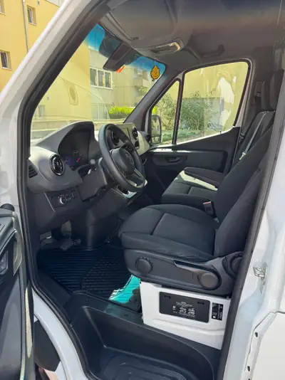 Mercedes-Benz Sprinter 315 CDI Lang — Fourgon utilitaire diesel automatique, 89 000 km — Heckansicht