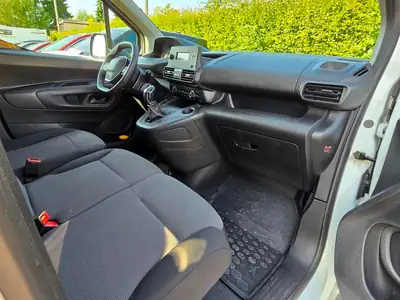 Peugeot Partner 1.6 Blue HDi — Utilitaire compact économe, révisé et prêt à l'emploi — Miniatur 13