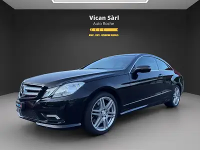 Mercedes-Benz E 500 Coupé — Motorisation V8 puissante, première main impeccable — side view