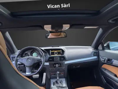 Mercedes-Benz E 500 Coupé — Motorisation V8 puissante, première main impeccable — Thumbnail 10